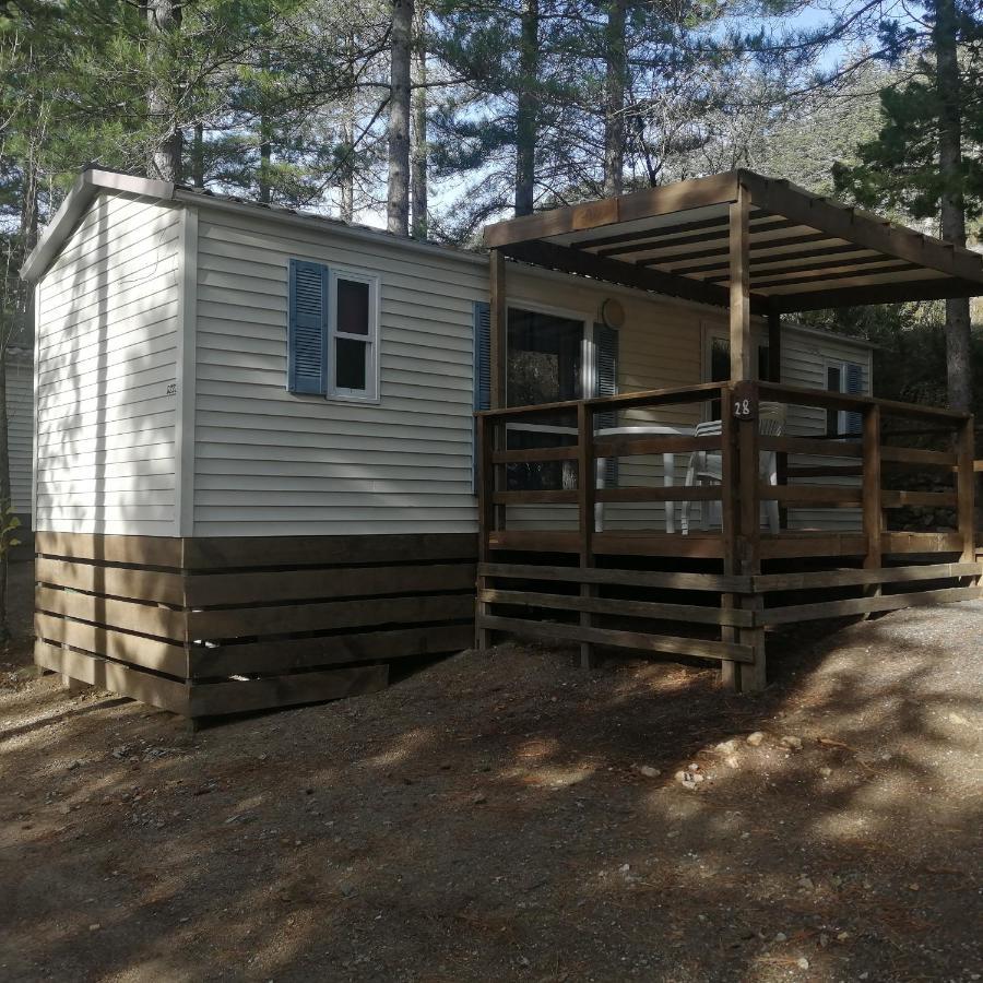 Camping La Source Sournia المظهر الخارجي الصورة