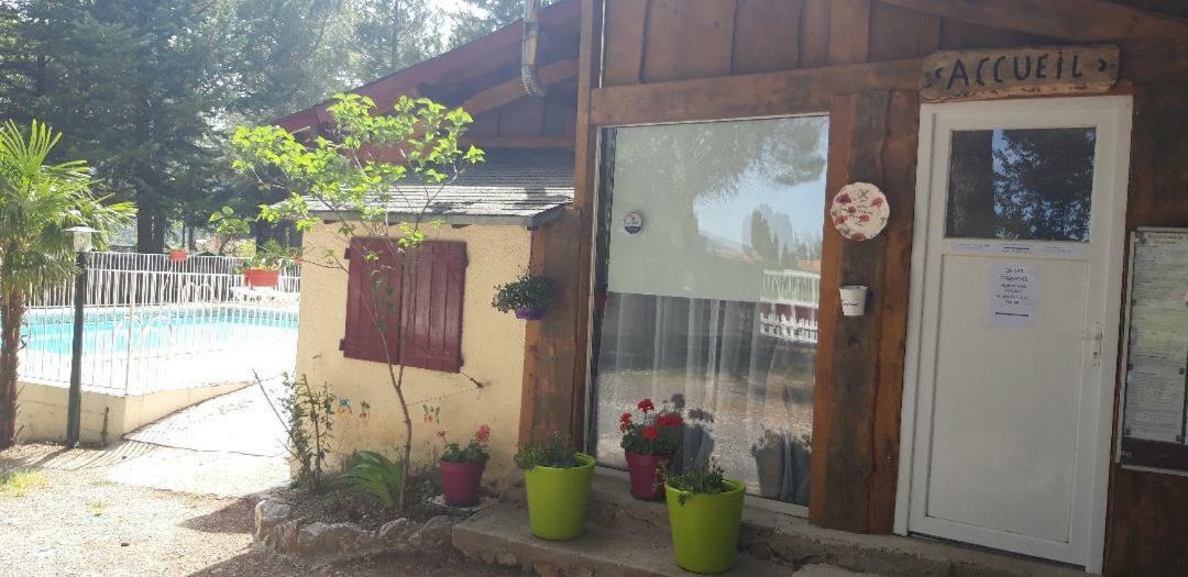 Camping La Source Sournia المظهر الخارجي الصورة